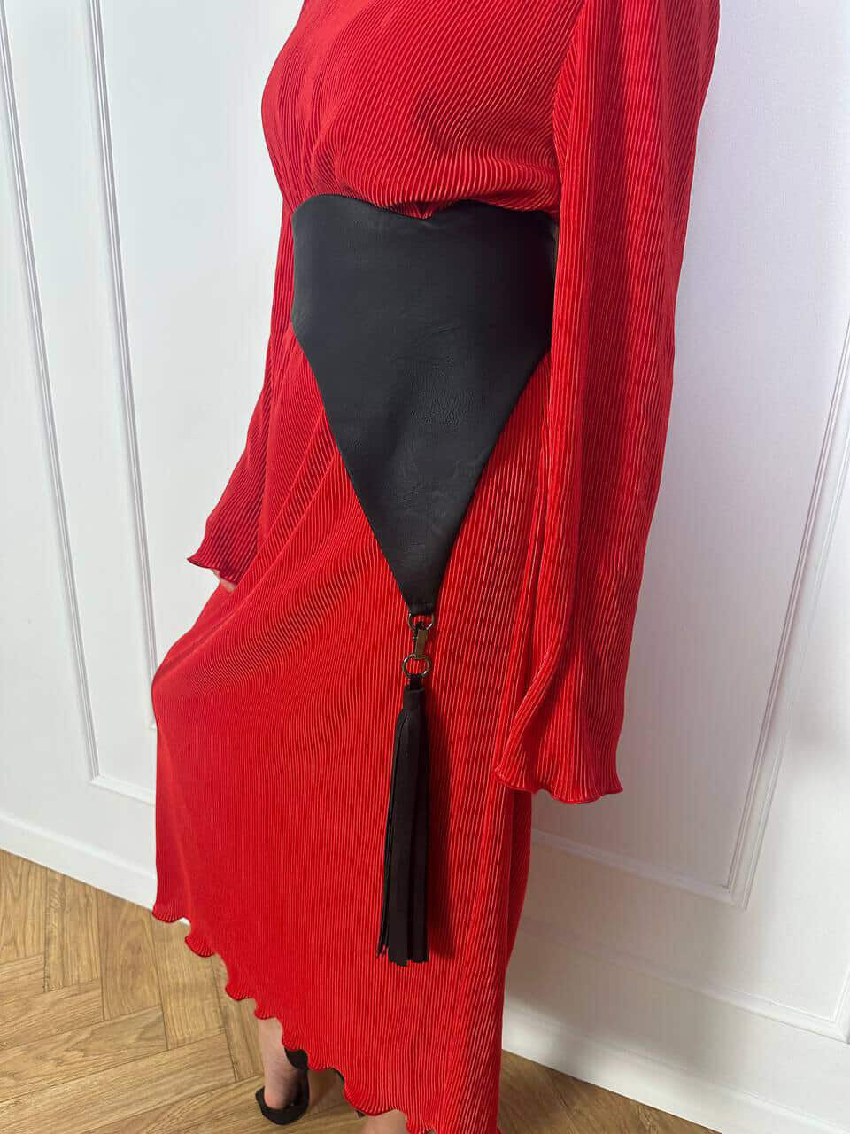 Сукня максі з плісированої тканини