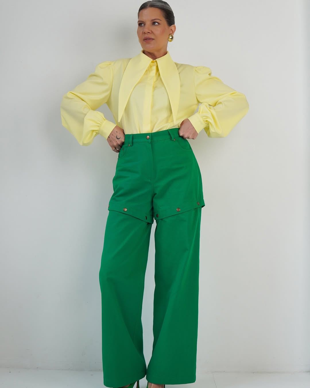 Сорочка з декоративним коміром