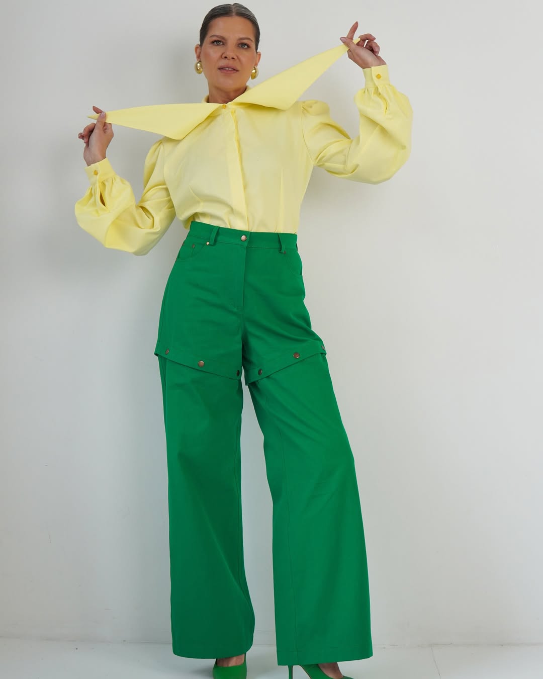 Сорочка з декоративним коміром