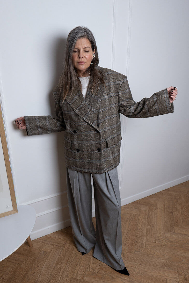 Брюки зі складками