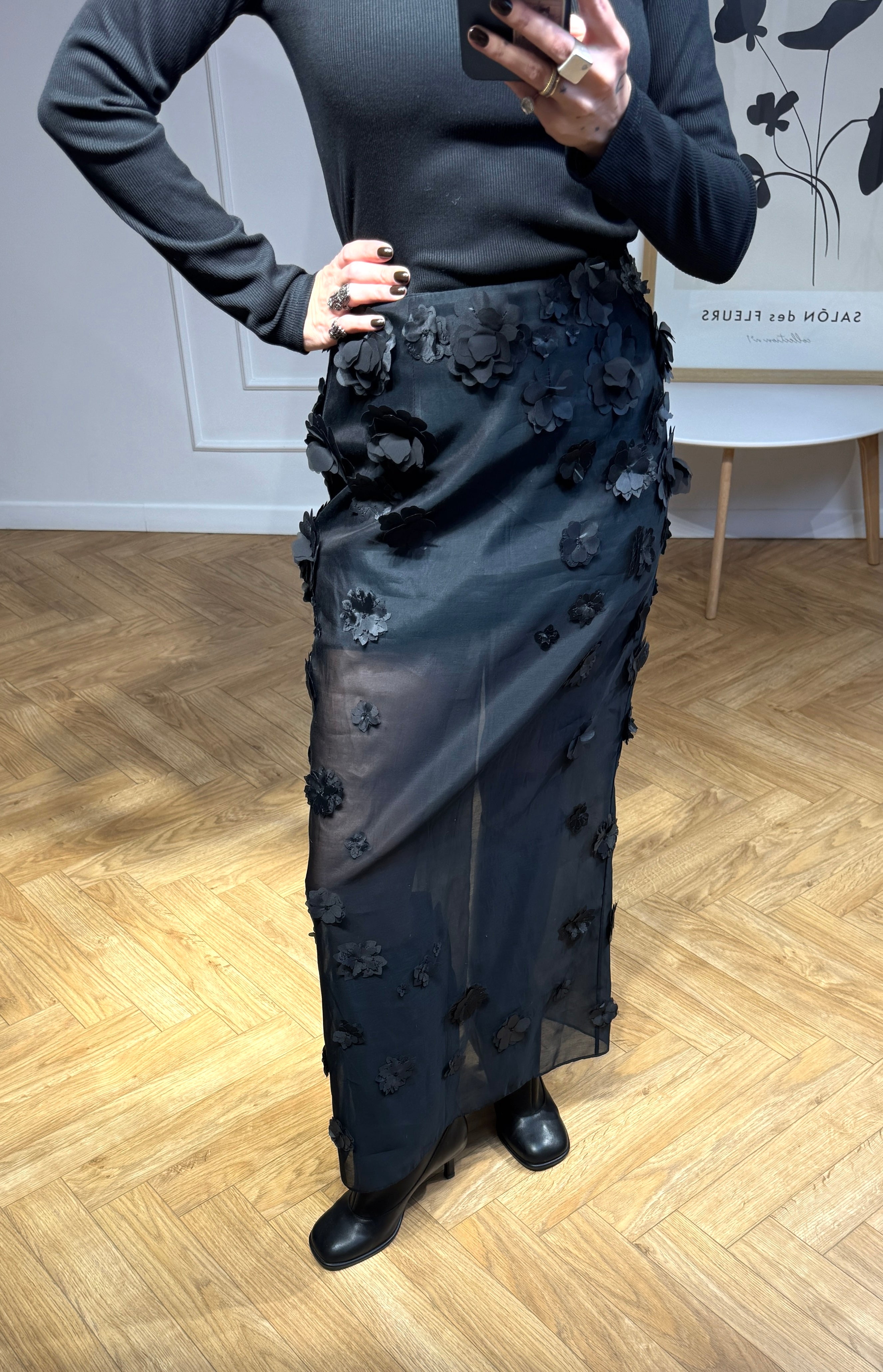 Спідниця з органзи з об’ємною аплікацією