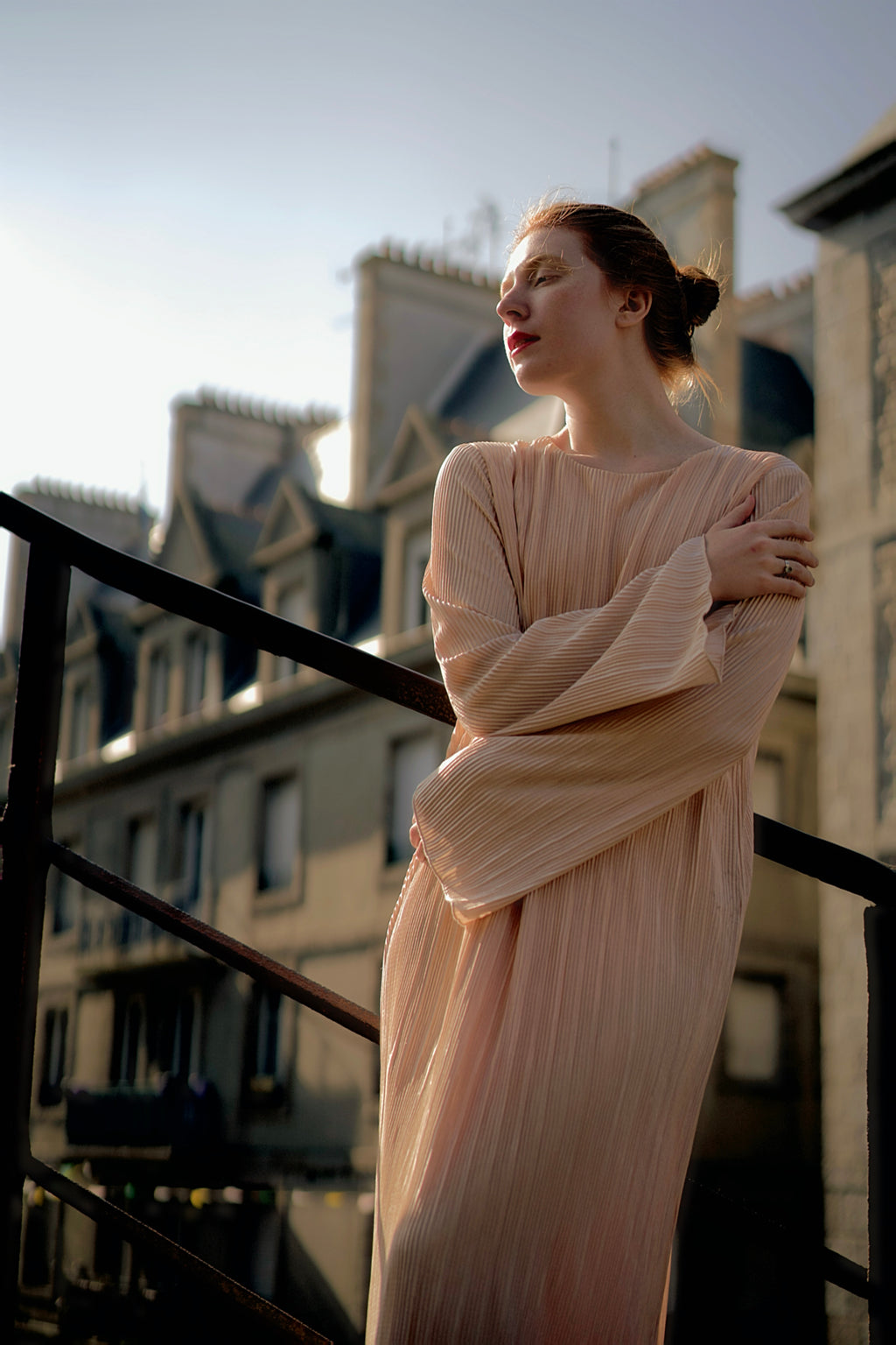 Сукня максі з плісированої тканини