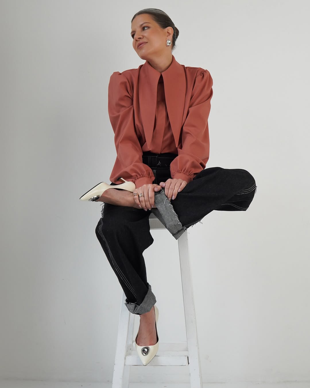 Сорочка з декоративним коміром