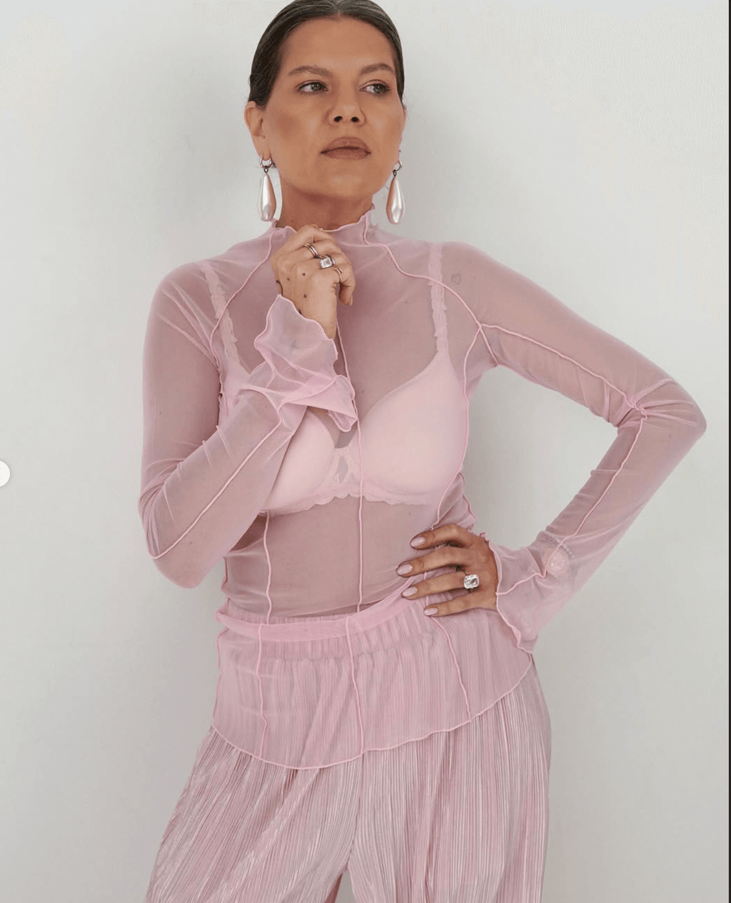 Лонгслів із сітки