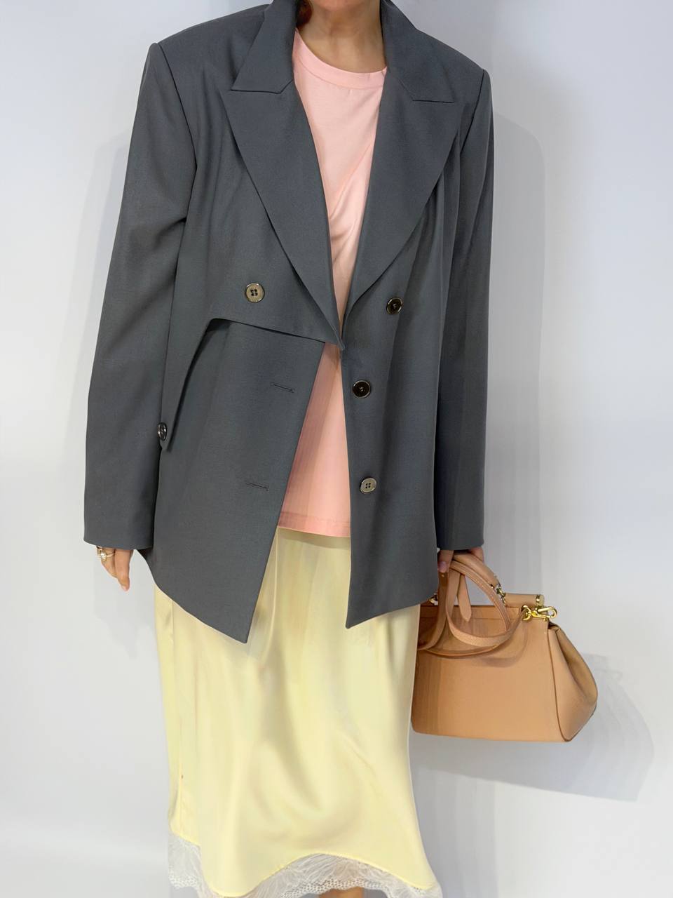 Cпідниця з мережевом